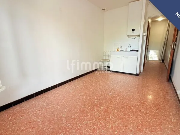 Studio proche centre et transports urbains