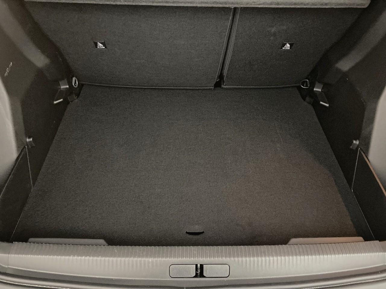 Peugeot 2008 hybrid 145 ch e-dcs6 allure — photo 6