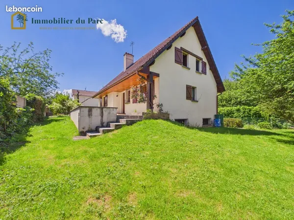 Maison 6 pièces 135 m²