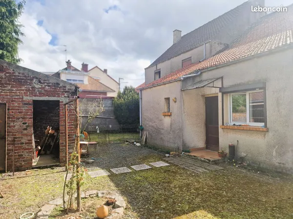 Maison 225m2 avec atelier et superbe jardin de 1000m2