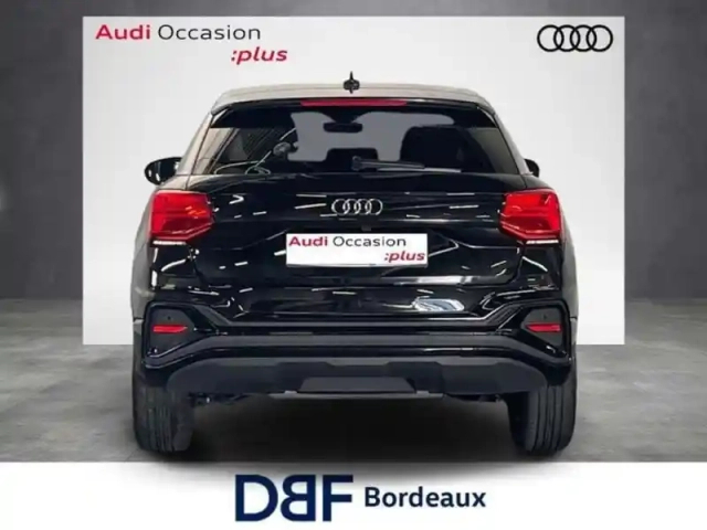 Audi Q2 35 tfsi 150 s tronic 7 s line — photo 4
