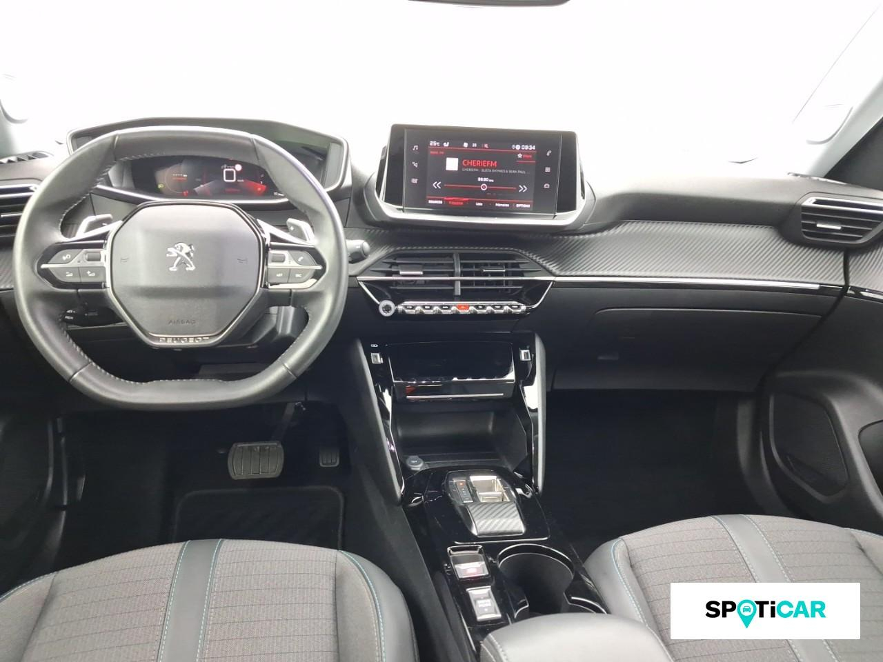 Peugeot 2008 1.2 puretech 100ch s&s allure pack — photo 8