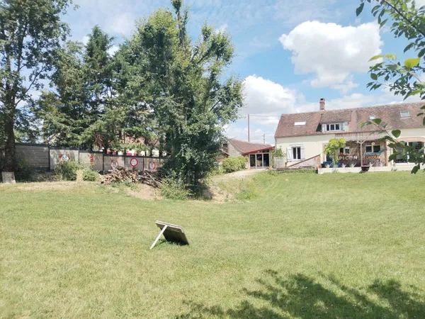 MAISON 7P 4 CHAMBRES 165 M² TERRAIN 2 153 M²