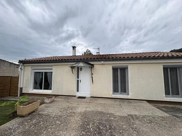 Maison de plain-pied 3 pièces 99 m²