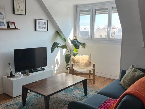 Location - T2 meublé de 46 m² - Hyper centre de Lorient
