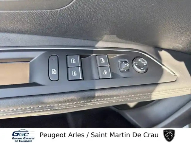 Peugeot 3008 puretech 130ch s&amp;s eat8 — photo 12