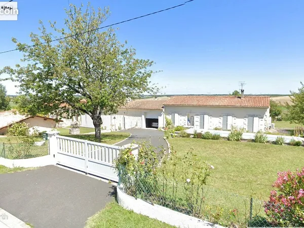 Ensemble immobilier