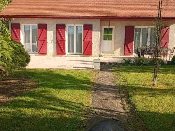Maison Serres Castet