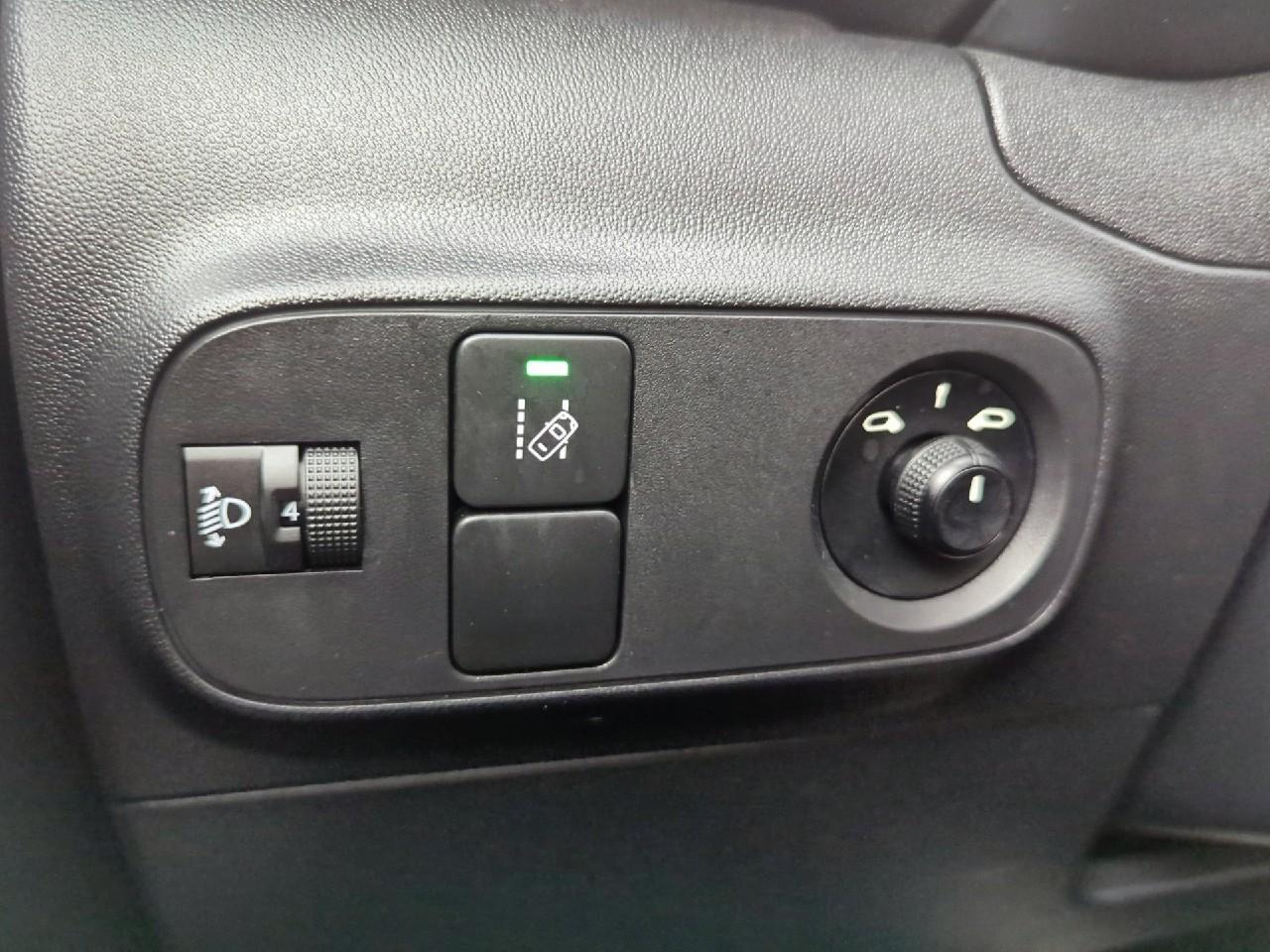 Citroën C3 puretech 83 ch bvm5 you — photo 20