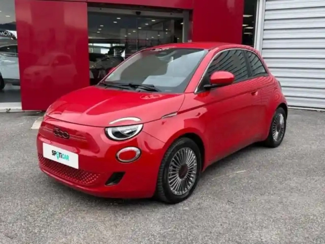 Fiat 500 e 95ch (red) — photo 1