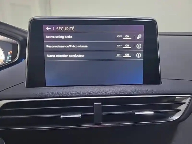 Peugeot 3008 bluehdi 130ch s&amp;s eat8 — photo 26