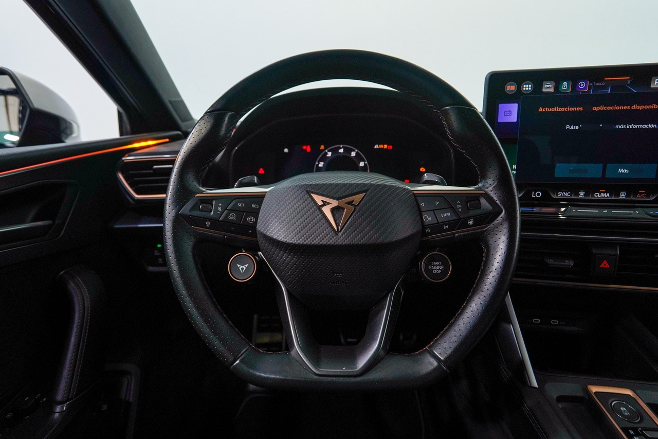 Cupra Leon — photo 17