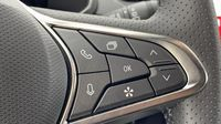 Renault Captur 1.2 TCe 115ch Techno - 26 — photo 17