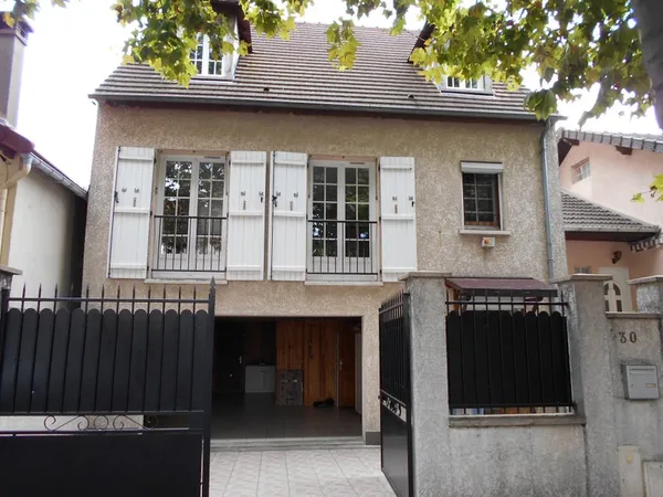 Maison à louer proche RER Le Bourget Ligne B