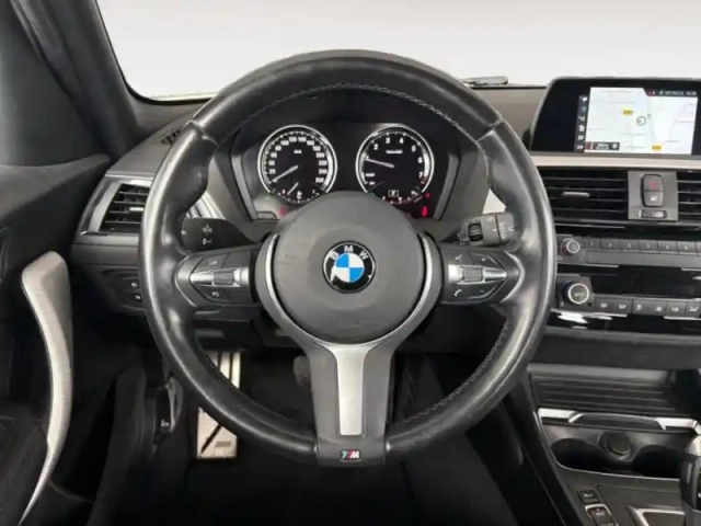 Bmw Serie 1 série 1 118ia 136ch m sport ultimate 5p euro6d-t — photo 12
