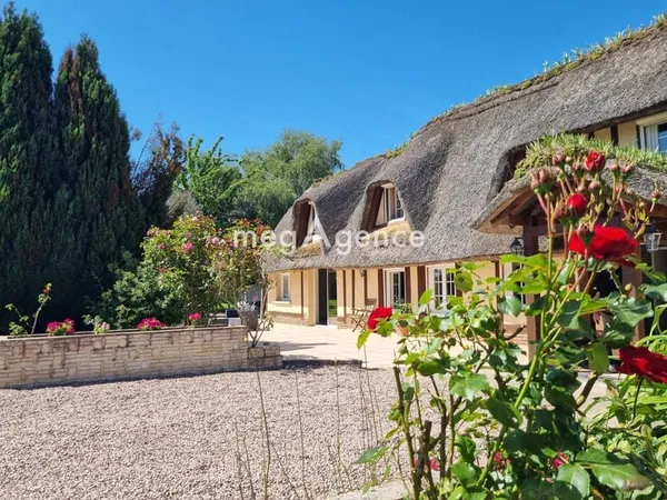 Ravissante chaumière de 120m² viable de plain pied dans la campagne de Pont Audemer