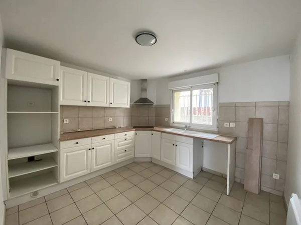 CASTELNAUDARY VUE GRAND BASSIN MAISON 3 CHAMBRES