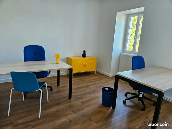 Bureau / Espace de travail 2 postes - Sombernon, tout équipé