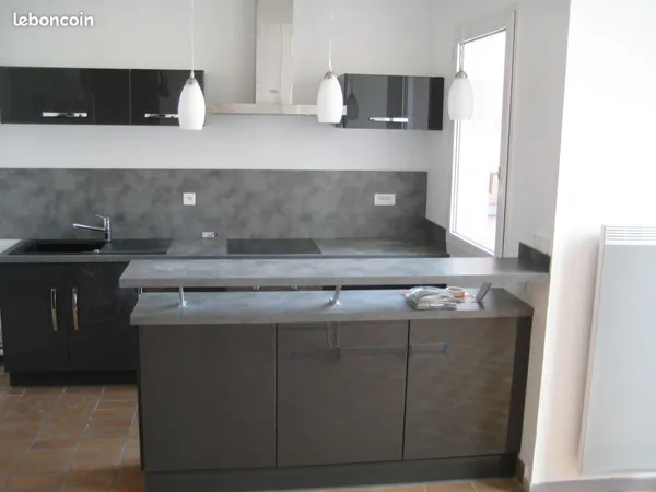 Appartement Duplex T3 avec Terrasse - Epernay - Parking