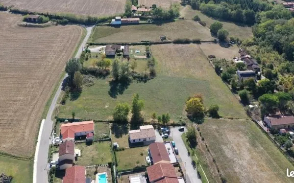Terrain 250 m² Gardouch