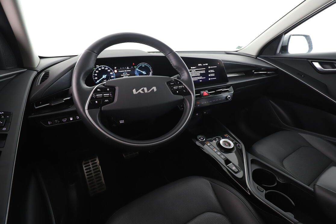 Kia Niro 1.6 GDi PHEV Active DCT6 — photo 10