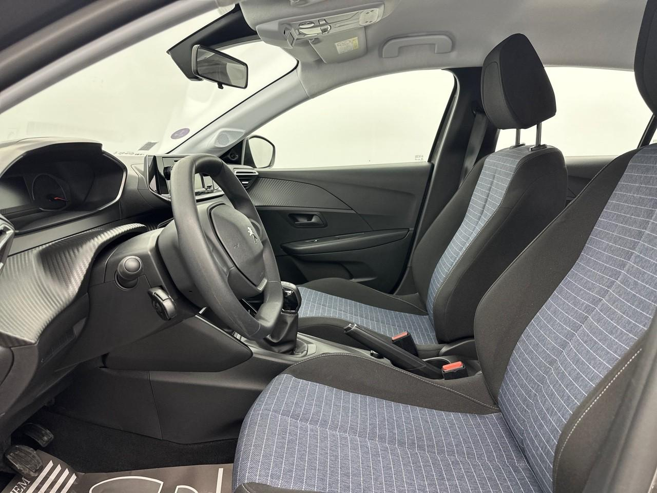 Peugeot 208 puretech 75 s&s bvm5 like — photo 9
