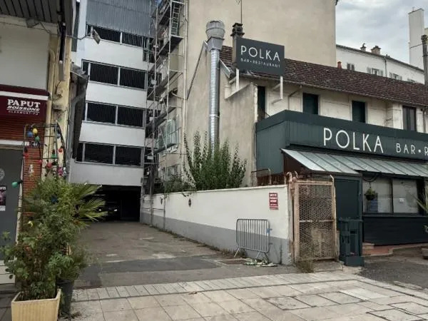 Garage et parking Location Vichy 70€