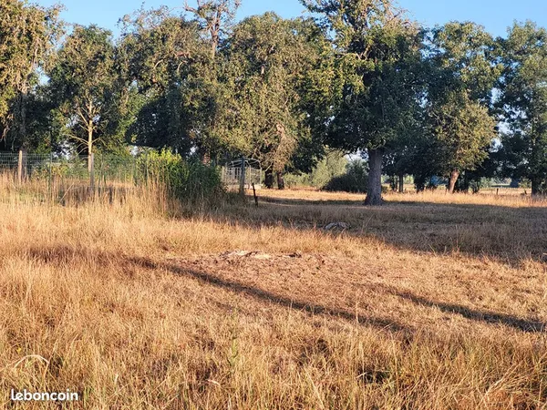 Terrain 574 m² MOUCHIN