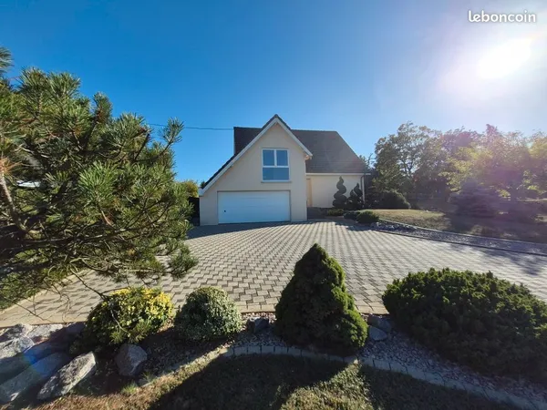 Maison - 4 pièces - 129 m2 - Terrain 1365 m2 - DPE B