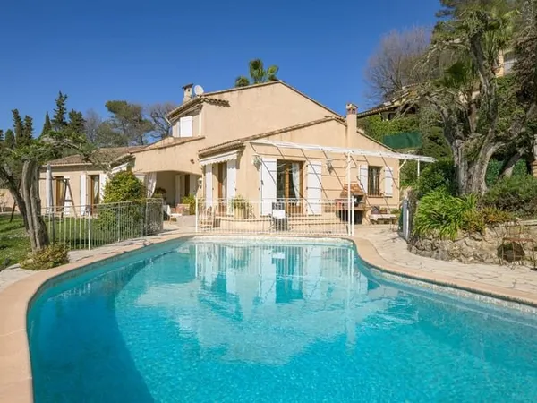 Maison 4 pièces 146 m²