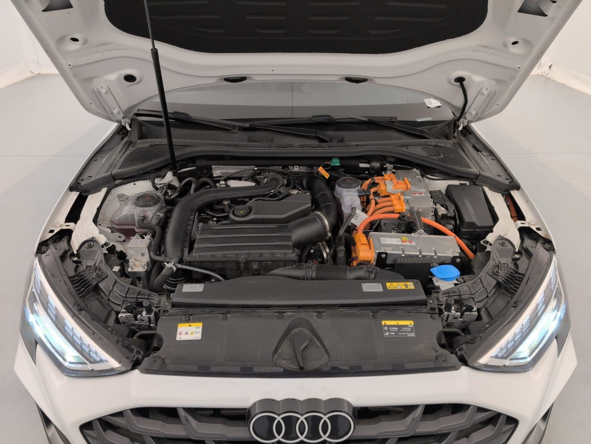 Audi A3 Sportback — photo 21