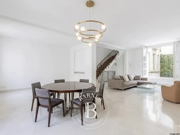 Neuilly - Argenson - Maison familiale 4-5 chambres