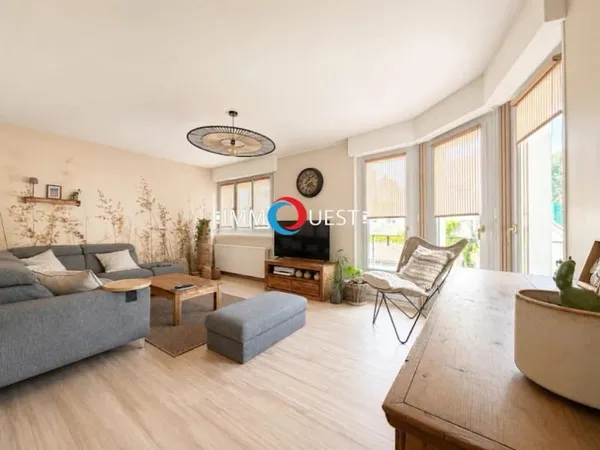 Appartement 5 pièces 97 m²