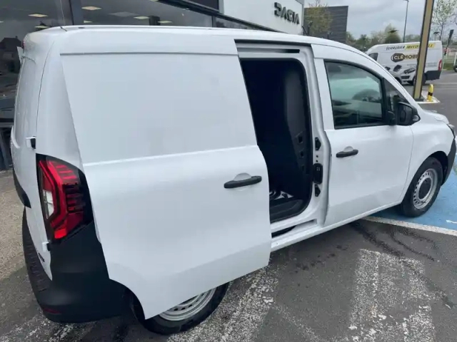 Renault Kangoo Van e-tech electrique fg tole l1 ac11 gsr2 — photo 30