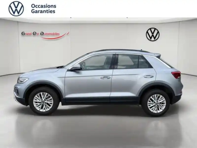 Volkswagen T-Roc 2.0 tdi 116ch life plus — photo 2