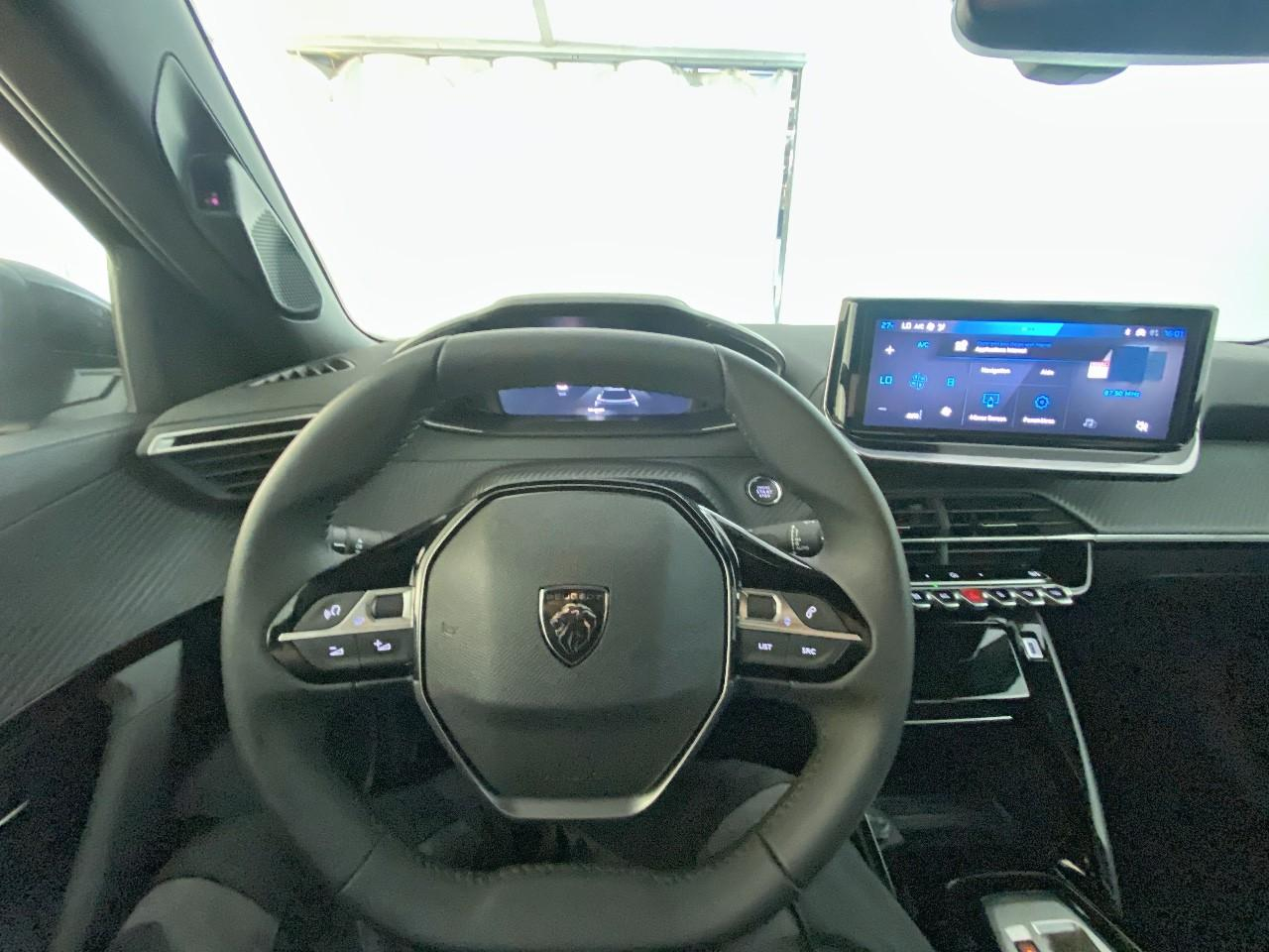 Peugeot 2008 hybrid 145 ch e-dcs6 allure — photo 12