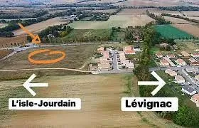 TERRAIN A BATIR 524 M2 Secteur LEGUEVIN à LASSERRE-PRADERE