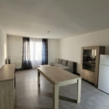 T2 meublé 49 m2 + parking (Villeurbanne)