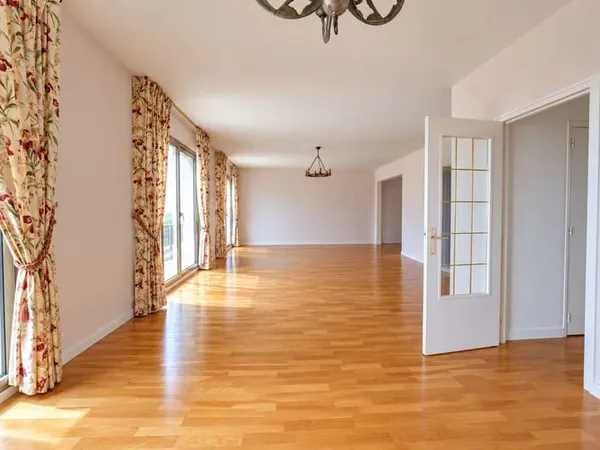 Appartement 3 pièces 98 m²