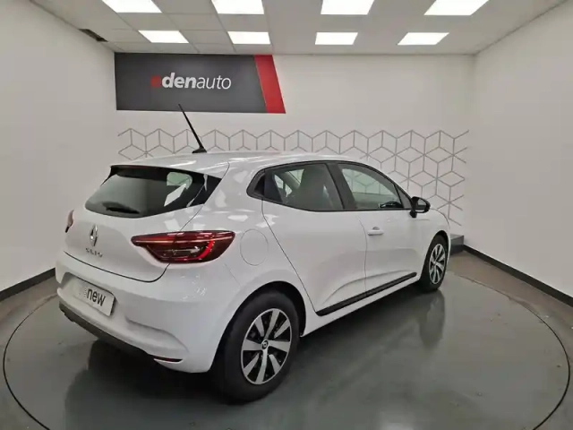 Renault Clio tce 90 — photo 20