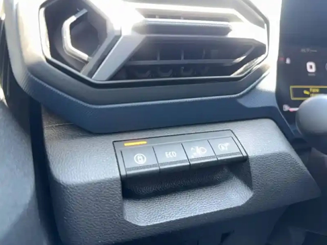 Dacia Duster eco-g 100 — photo 33