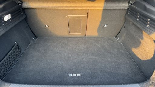 Peugeot 308 1.6 PureTech 180 Hybrid EAT8 - Allure Pack – 2022 – 42191 km – Hybride rechargeable – Boîte Automatique — photo 50