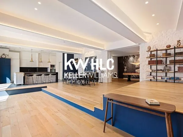 Appartement 5 pièces 245 m²