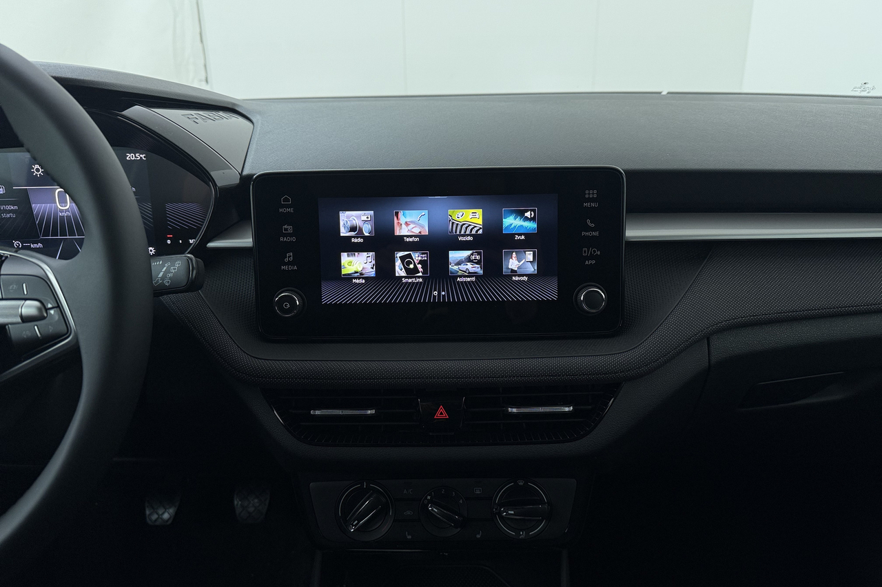 Skoda Fabia — photo 11