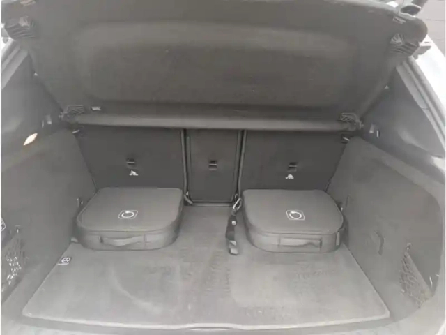 Mercedes Gla 250 e hybrid — photo 10