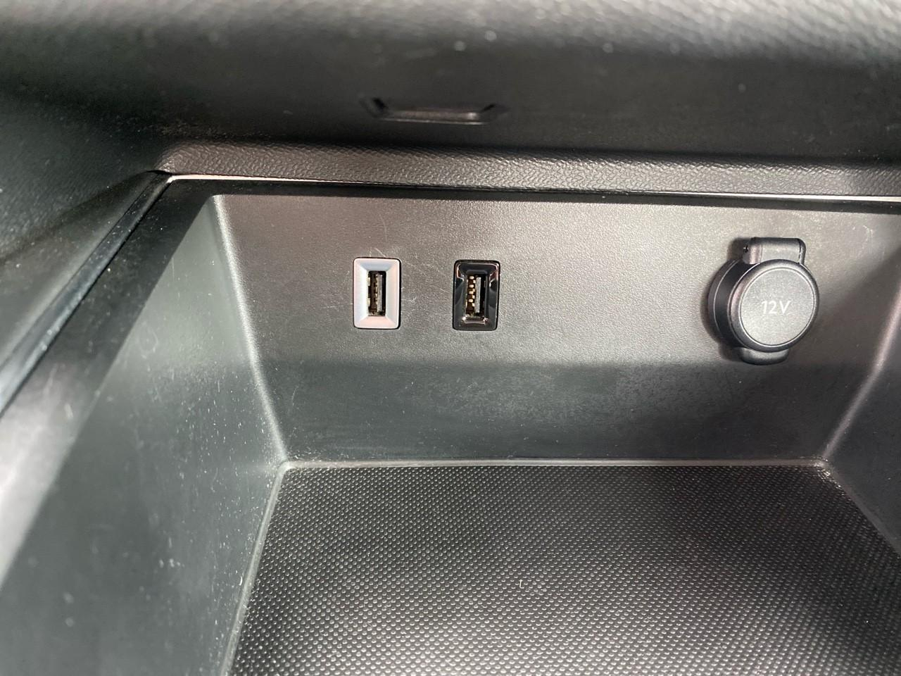 Citroën C5 Aircross bluehdi 130ch s&s feel eat8 — photo 23