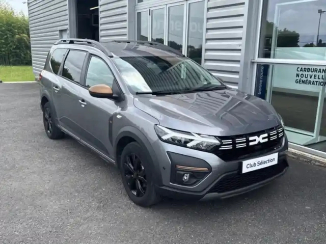 Dacia Jogger 1.0 tce 110ch extreme 7 places -24 — photo 12