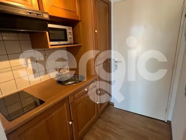 Studio 1 pièce 20 m²