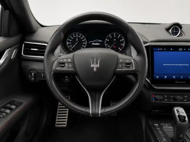 Maserati Ghibli v8 580 ch — photo 16