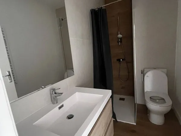 Studio 1 pièce 24 m²